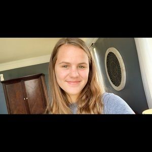 Meet your Posher, Saige